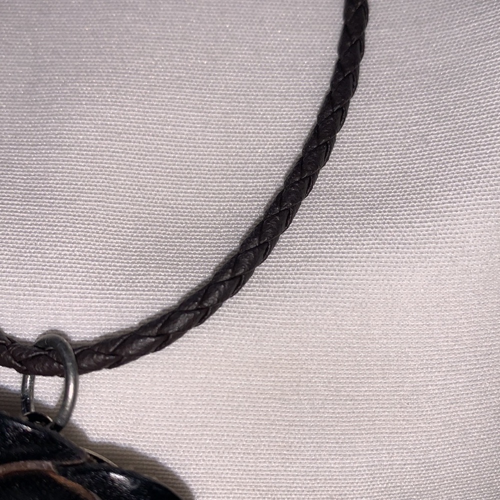 Black leather braided choker with leather heart - Picture 2 of 8